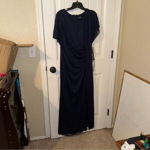 Formal navy blue dress size 14 short new with tags retails for $139
